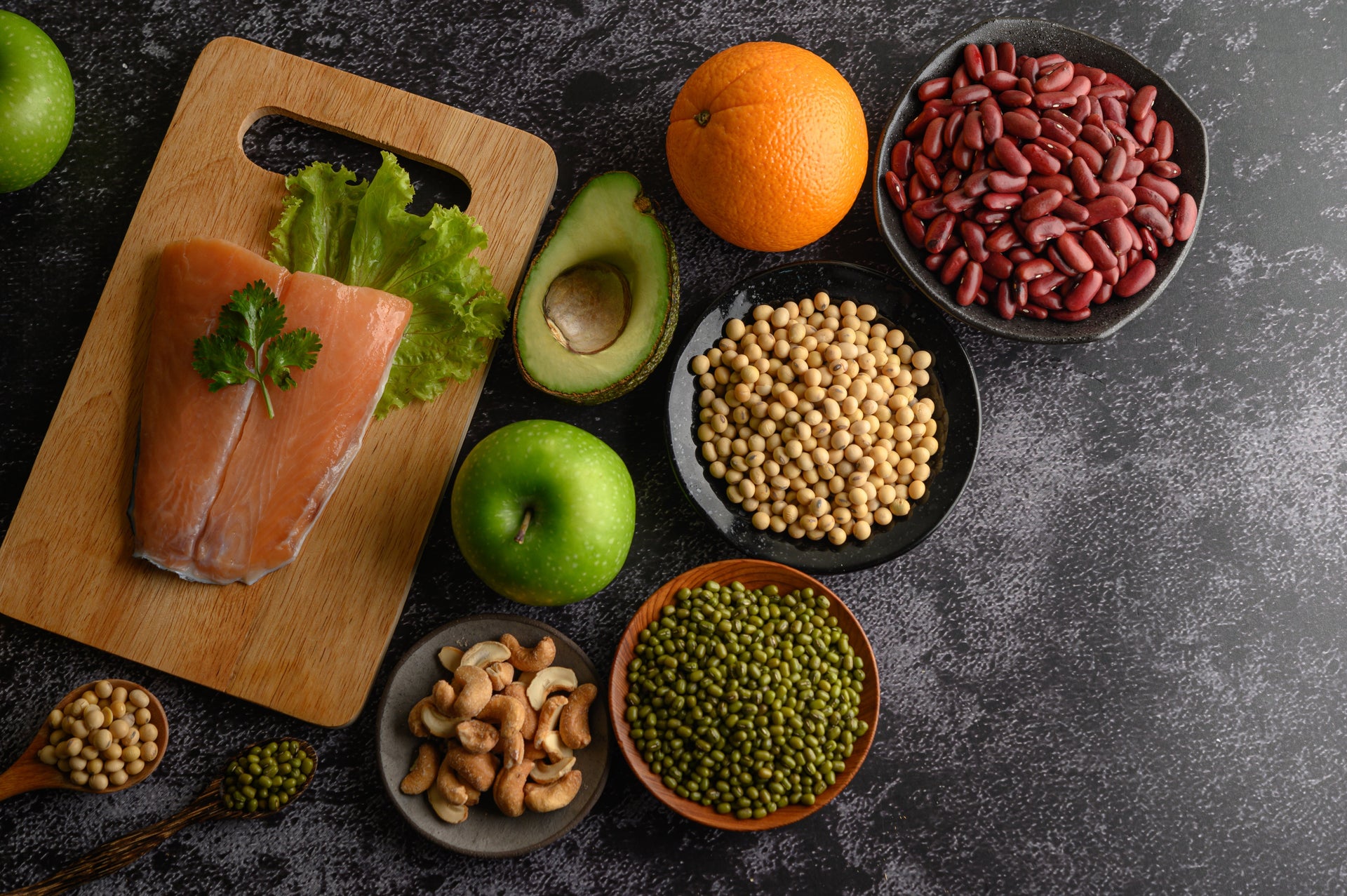 10 Collagen-Rich Foods for Athletes